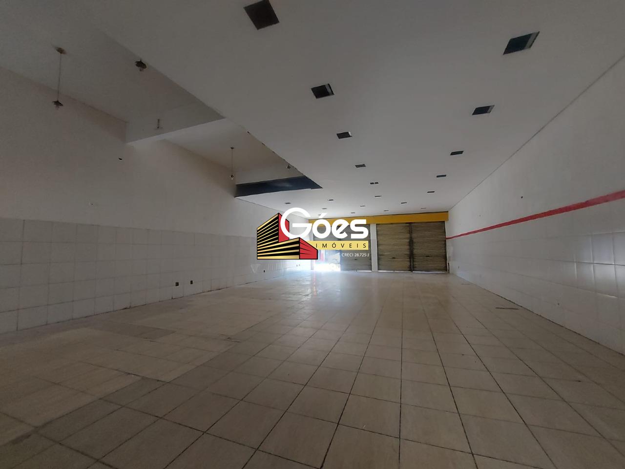 Salão para aluguel em Jardim Zaira: 