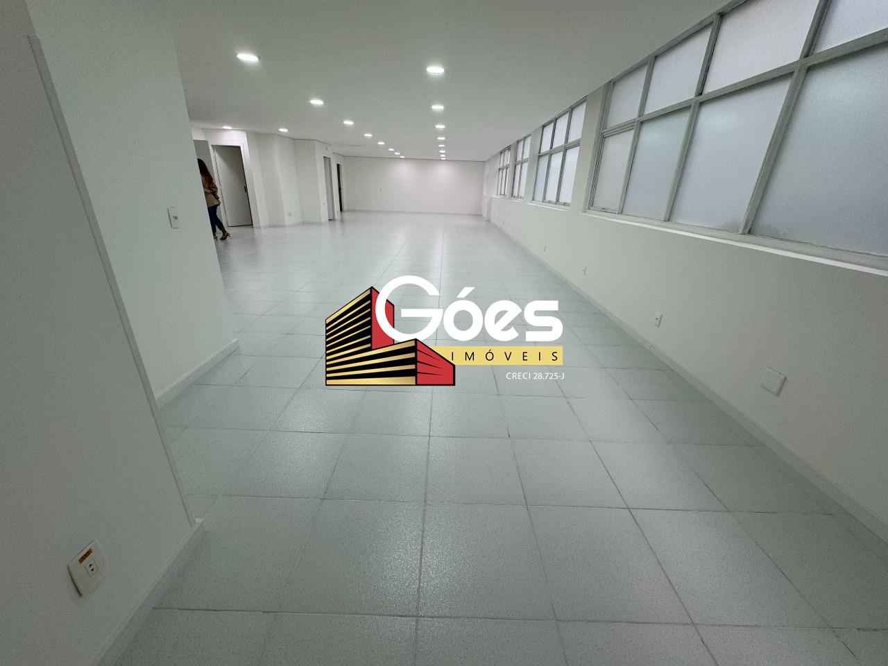 Salas/Conjuntos à venda em Bela Vista: 