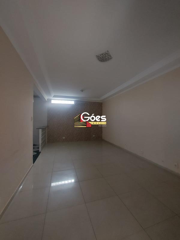 Casa à venda em Vila Guarani: 