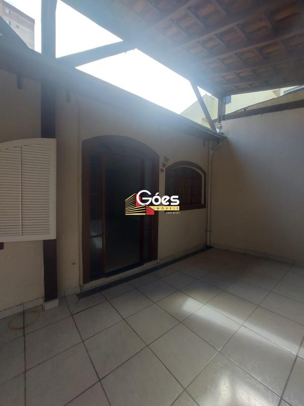 Casa à venda em Vila Guarani: 