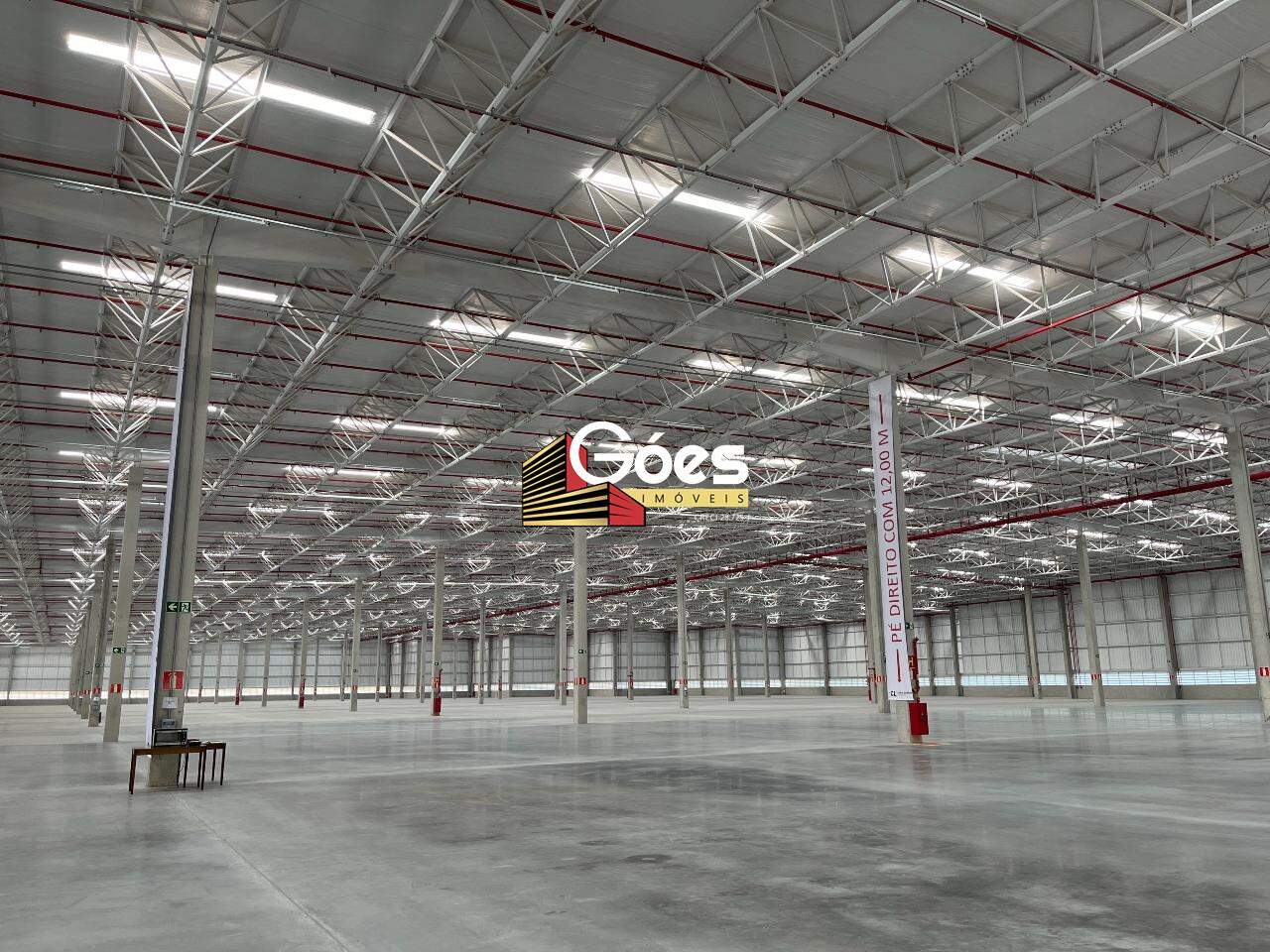 Depósito-Galpão-Armazém para alugar, 3081m² - Foto 1