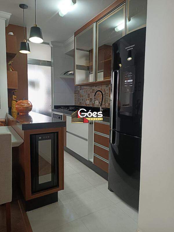 Apartamento à venda com 2 quartos, 58m² - Foto 7