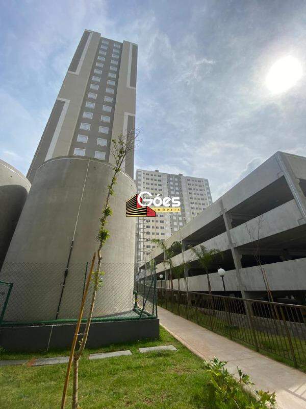 Apartamento à venda com 2 quartos, 44m² - Foto 11