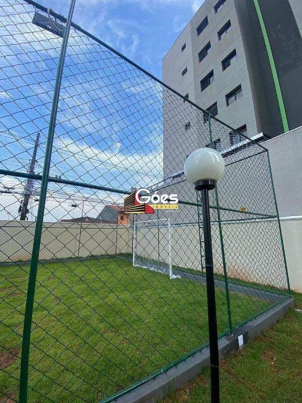 Apartamento à venda com 2 quartos, 44m² - Foto 9
