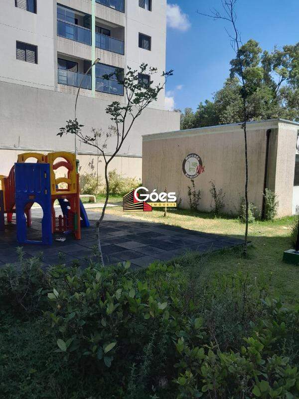 Apartamento à venda com 2 quartos, 44m² - Foto 27
