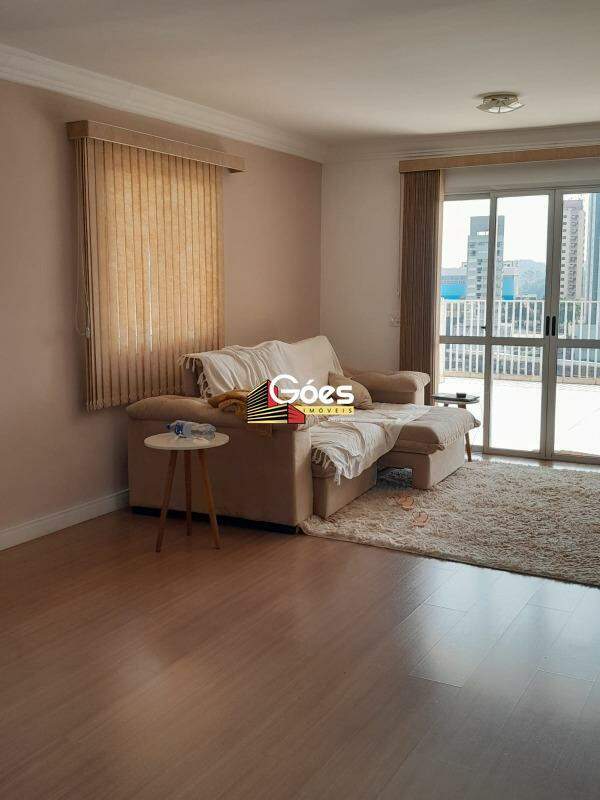 Apartamento à venda em Jardim Pilar: 