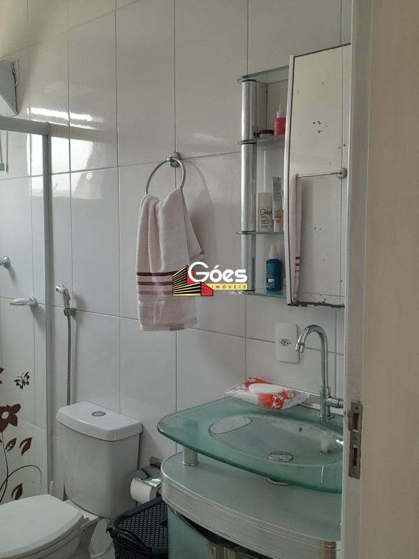 Apartamento à venda em Jardim Pilar: 