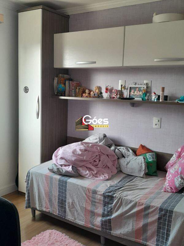 Apartamento à venda em Jardim Pilar: 
