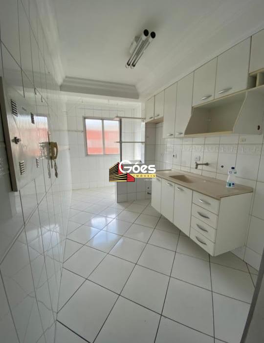 Apartamento à venda em Vila Lutécia: 