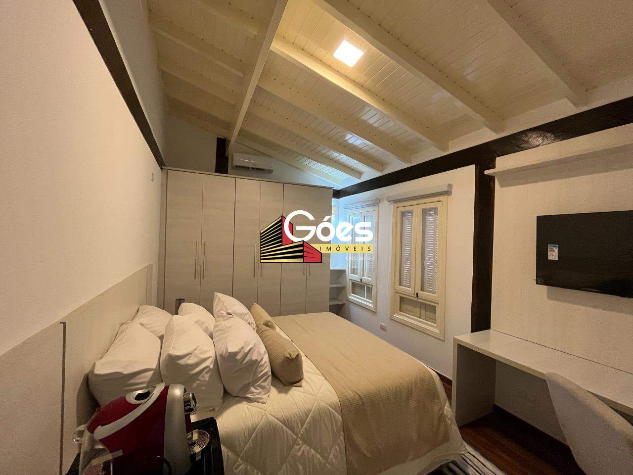 Casa de Condomínio à venda com 4 quartos, 400m² - Foto 25