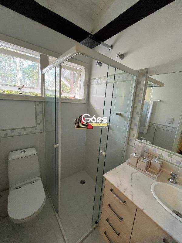 Casa de Condomínio à venda com 4 quartos, 400m² - Foto 27
