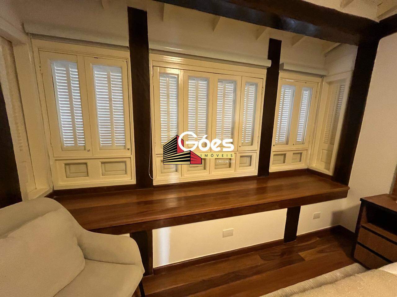 Casa de Condomínio à venda com 4 quartos, 400m² - Foto 26