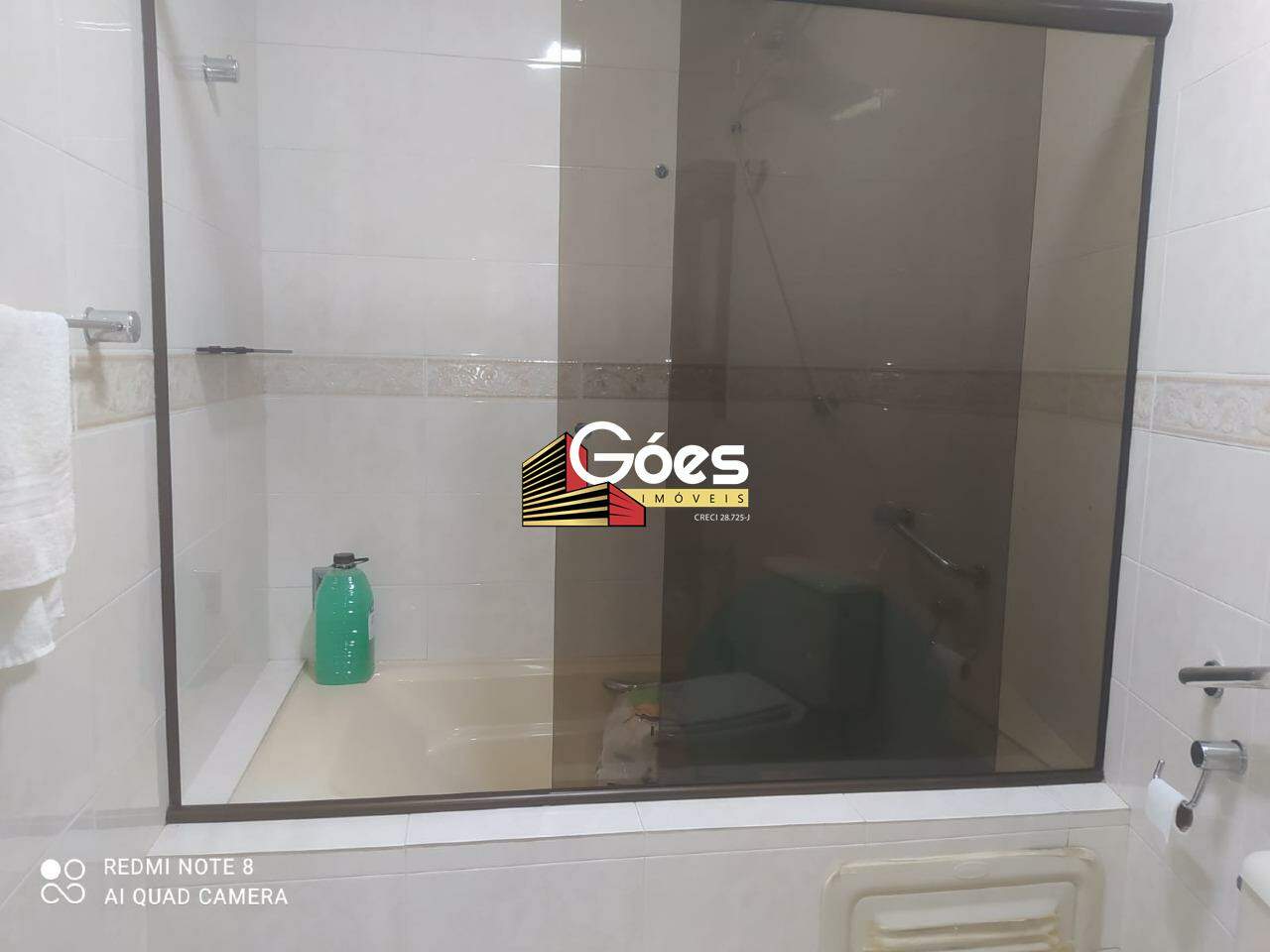Casa para alugar com 4 quartos, 185m² - Foto 12