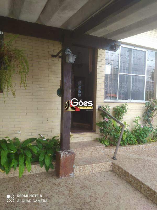 Casa para alugar com 4 quartos, 185m² - Foto 3