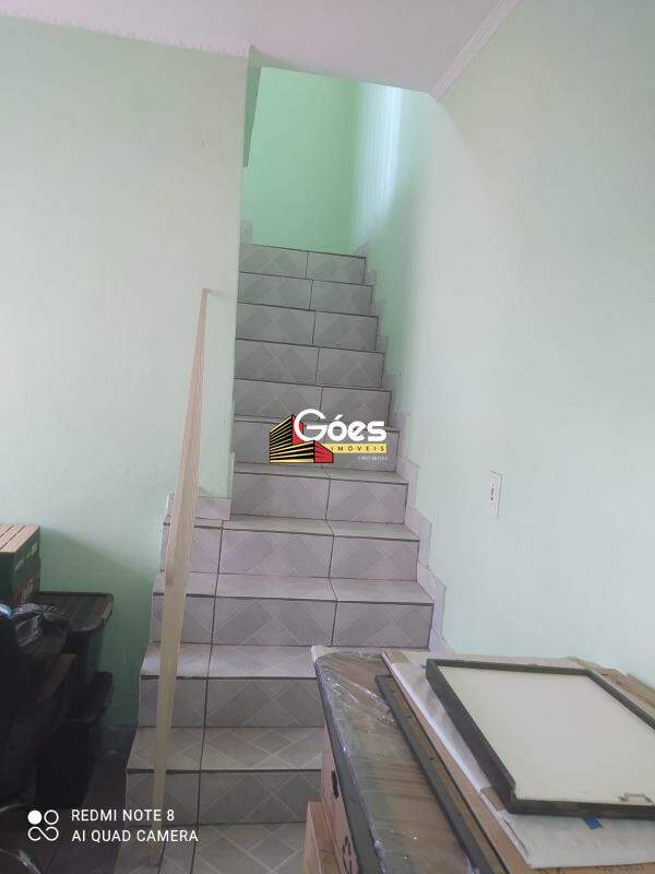 Casa para alugar com 4 quartos, 185m² - Foto 24