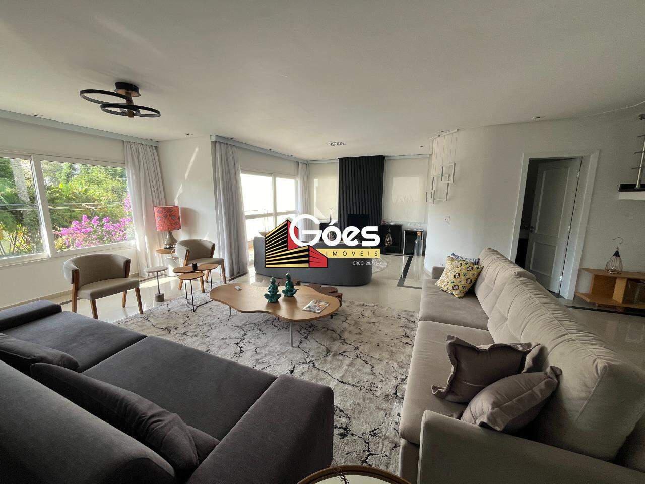 Casa de Condomínio à venda com 5 quartos, 490m² - Foto 3