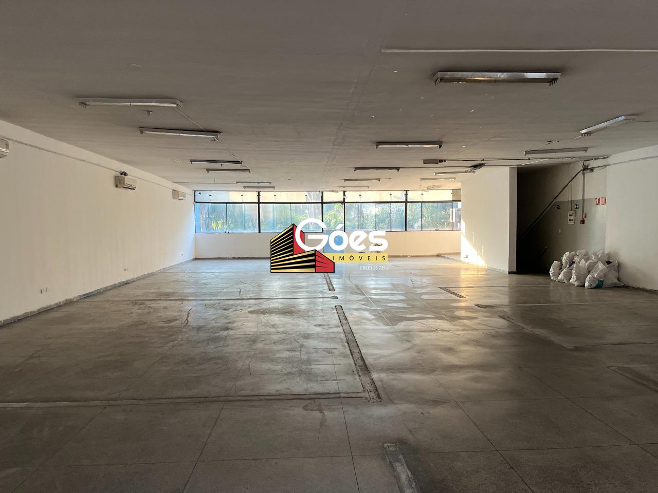 Prédio para aluguel em Vila Guarani: 