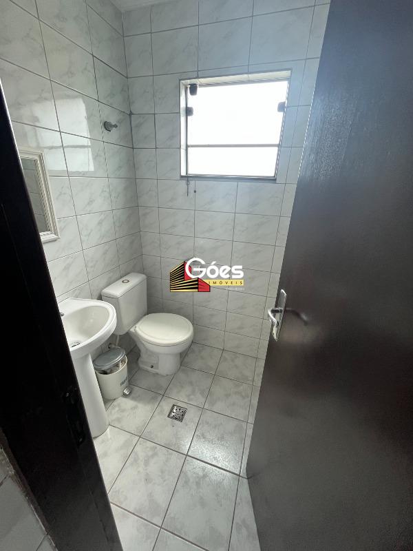 Salas/Conjuntos para aluguel em Centro: 