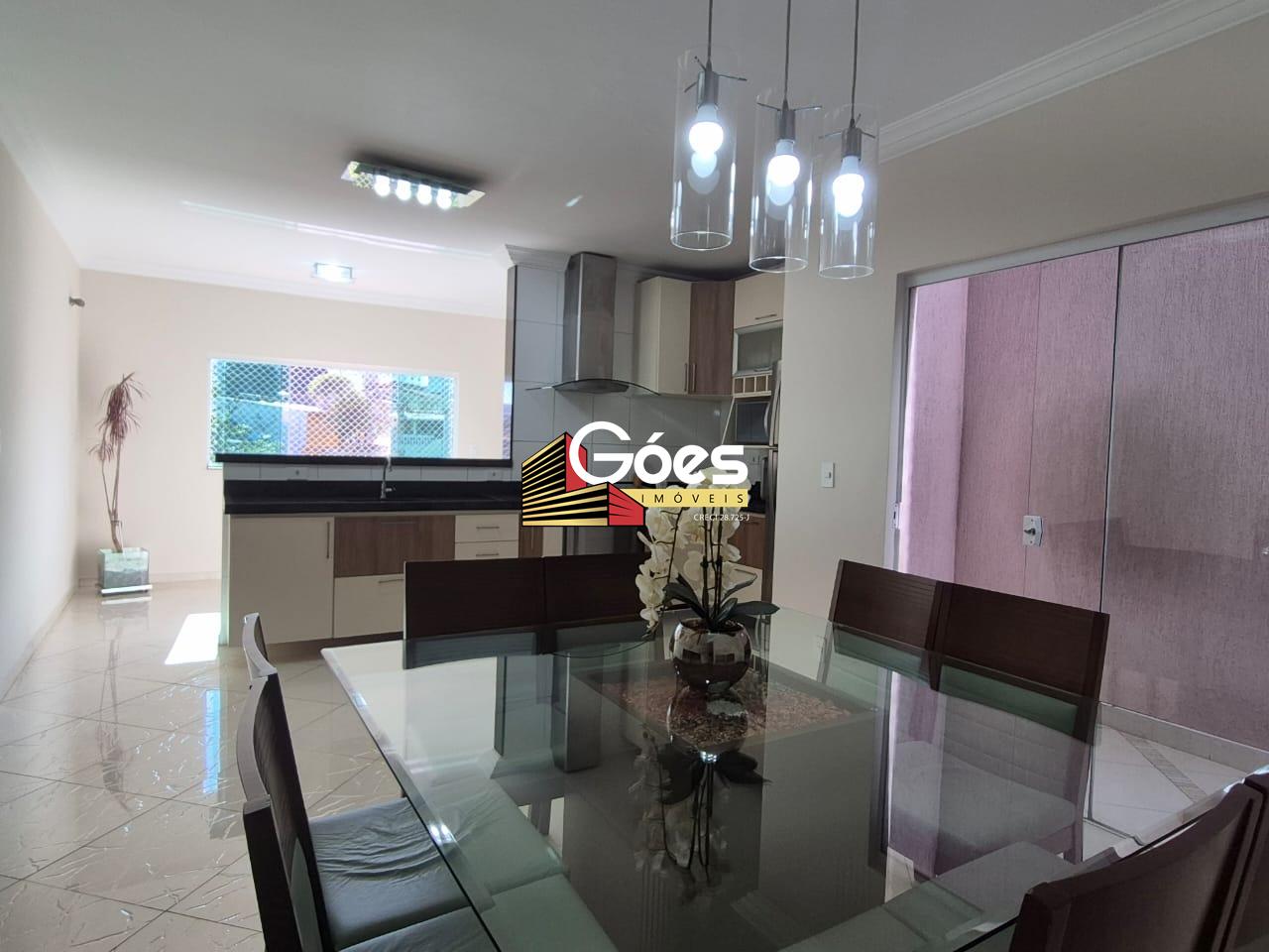 Sobrado à venda em Jardim Anchieta: 