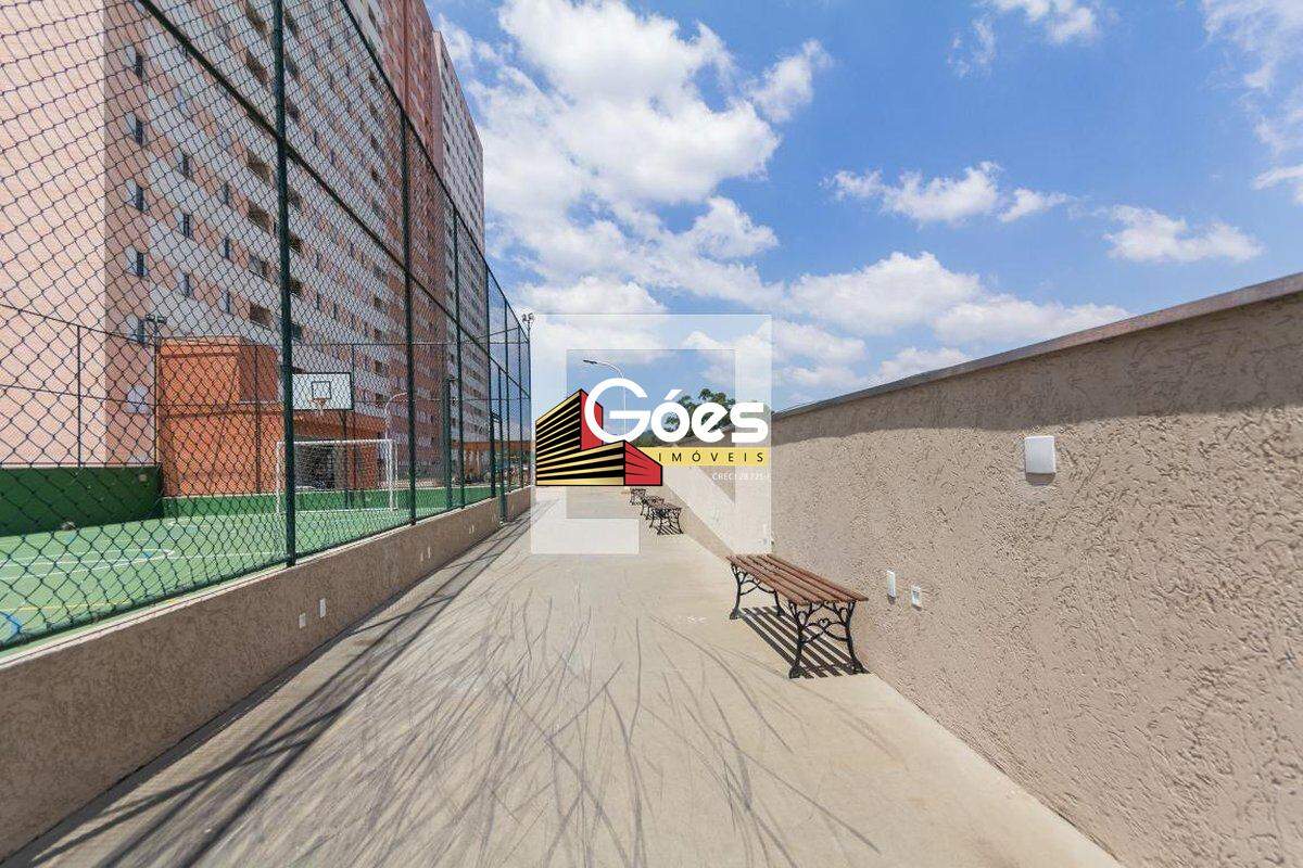 Apartamento à venda em Vila Noêmia: 