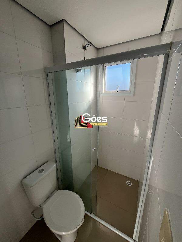 Apartamento para alugar com 3 quartos, 77m² - Foto 27