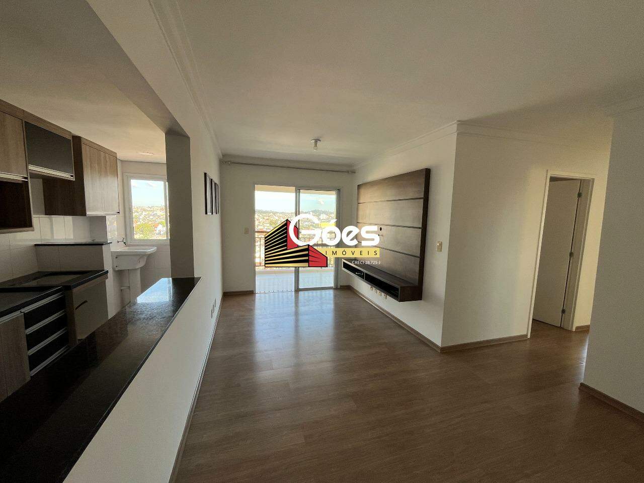 Apartamento para alugar com 3 quartos, 77m² - Foto 1