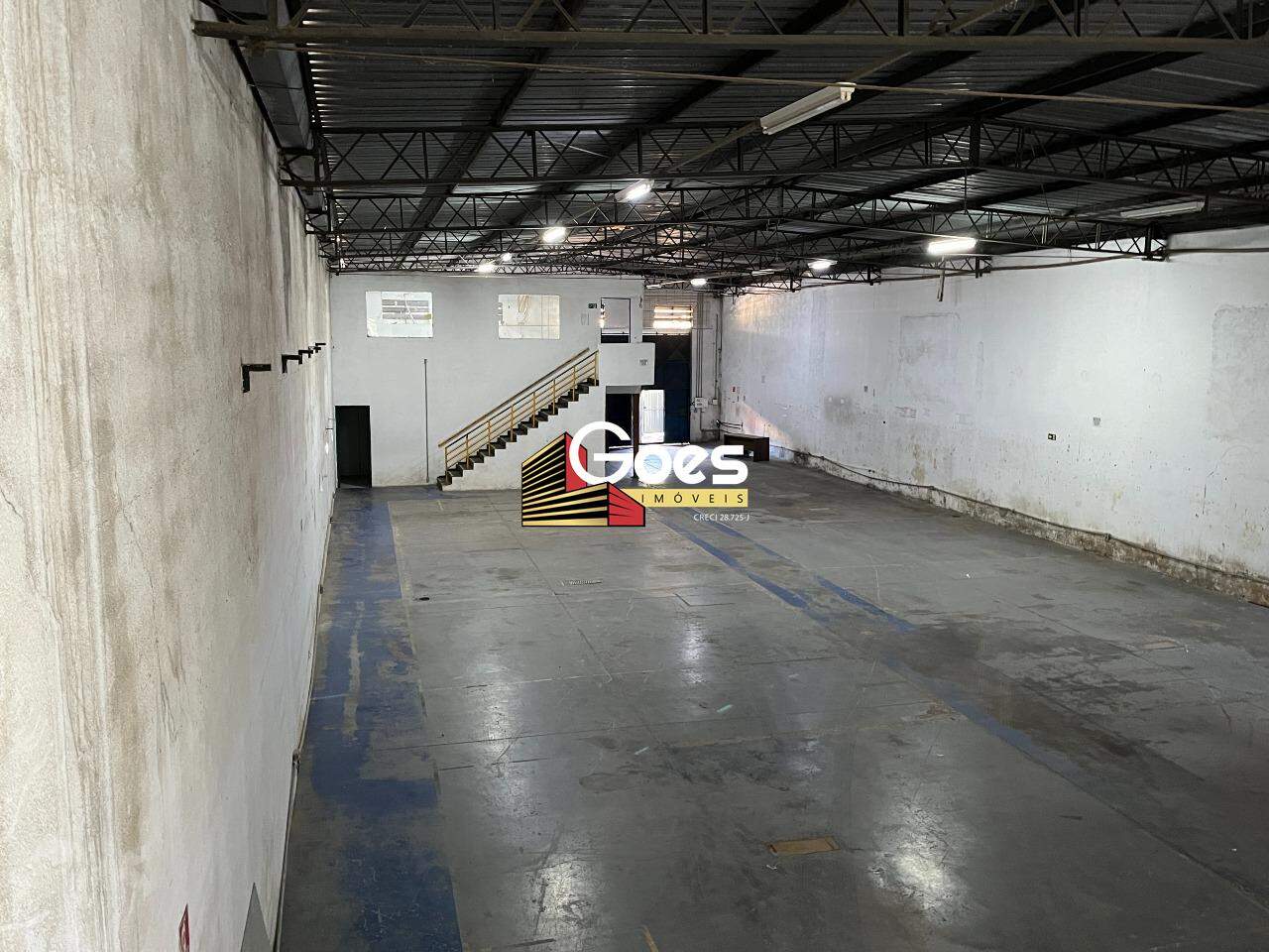 Depósito-Galpão-Armazém para alugar, 652m² - Foto 2