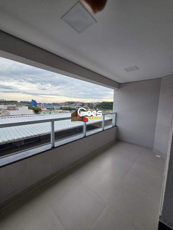 Apartamento para alugar com 3 quartos, 76m² - Foto 7