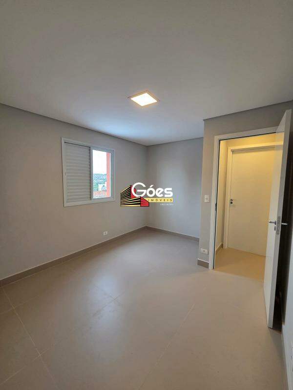 Apartamento para alugar com 3 quartos, 76m² - Foto 11
