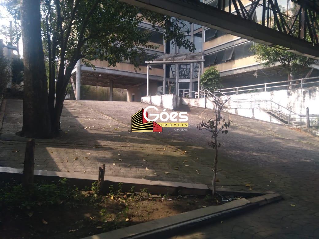 Prédio para aluguel em Jardim Independência: 