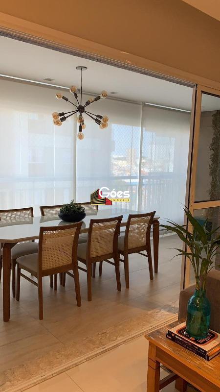 Apartamento à venda em Centro: 