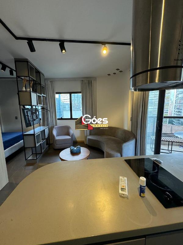 Apartamento à venda em Vila Olímpia: 