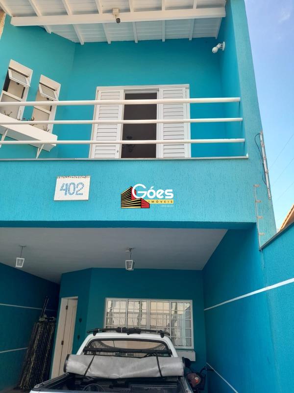 Sobrado à venda em Jardim Pedroso: 