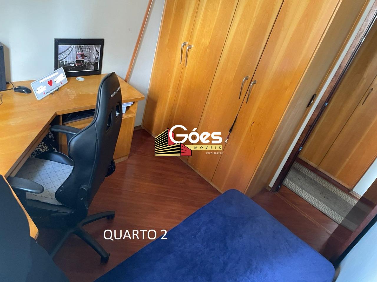 Apartamento à venda em Centro: 