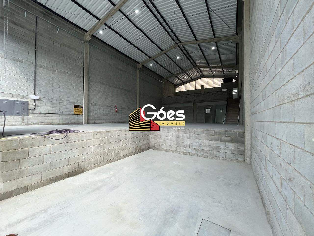 Depósito-Galpão, 275 m² - Foto 2