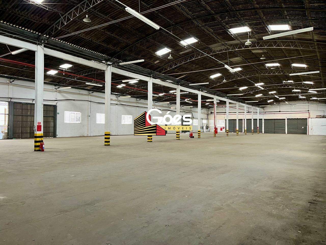 Depósito-Galpão, 4316 m² - Foto 3
