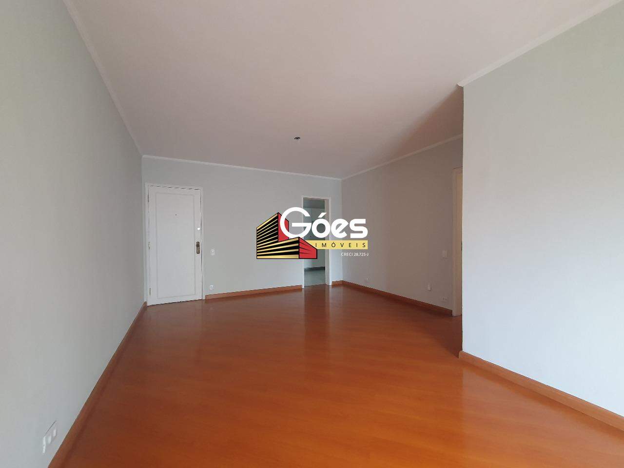 Apartamento para aluguel em Moema: 