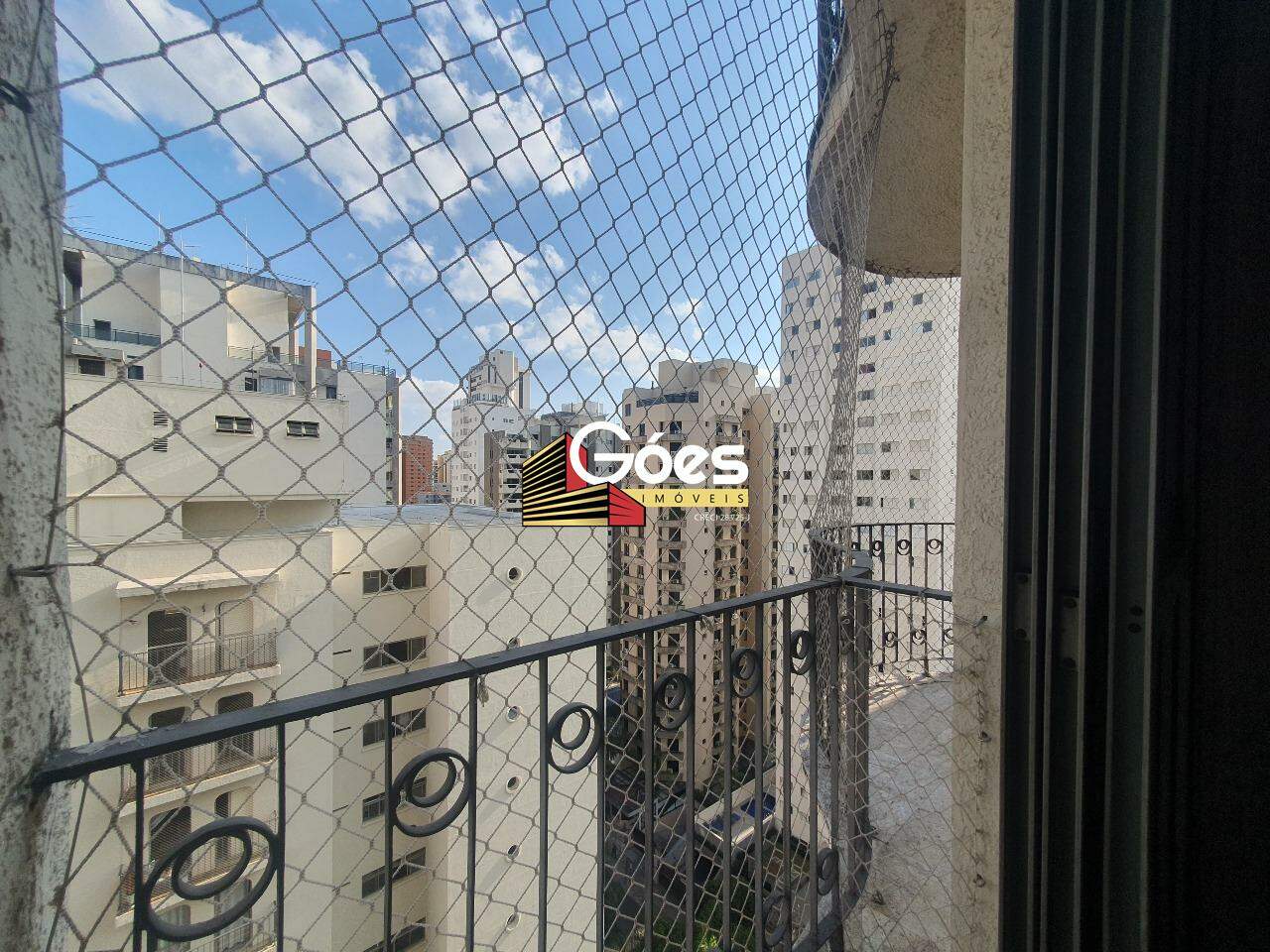Apartamento para aluguel em Moema: 