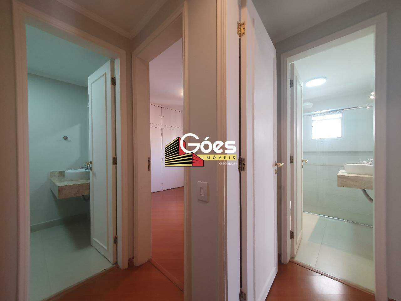 Apartamento para aluguel em Moema: 