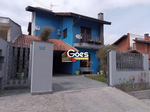 Sobrado à venda em Centro: 