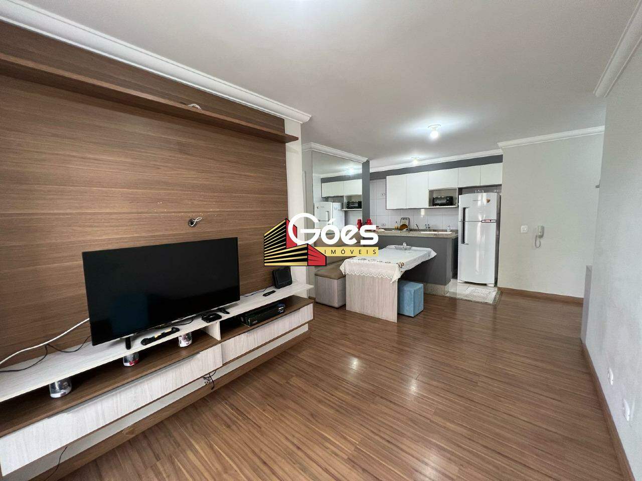 Apartamento à venda com 1 quarto, 58m² - Foto 2