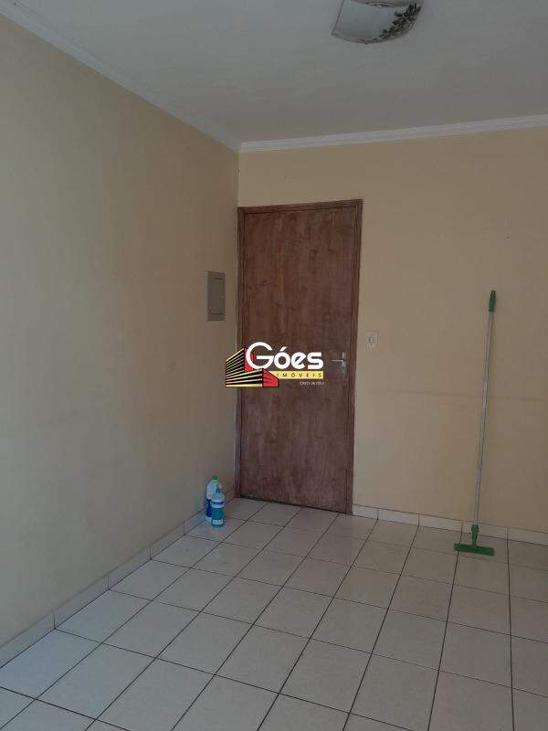 Apartamento para alugar com 2 quartos, 60m² - Foto 4