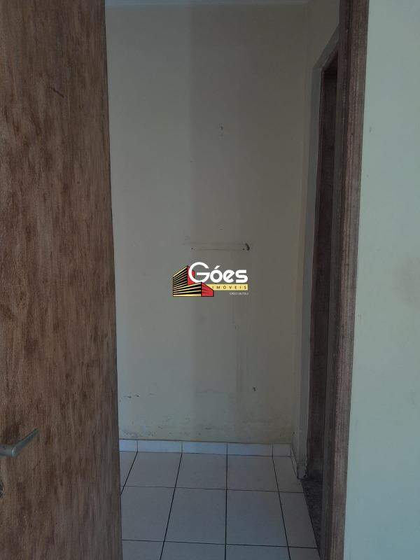 Apartamento para alugar com 2 quartos, 60m² - Foto 14