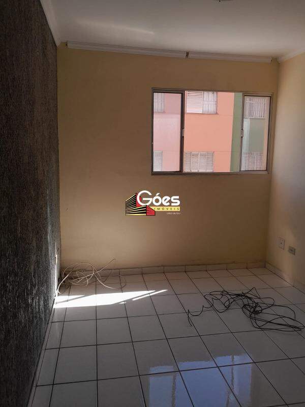 Apartamento para alugar com 2 quartos, 60m² - Foto 3