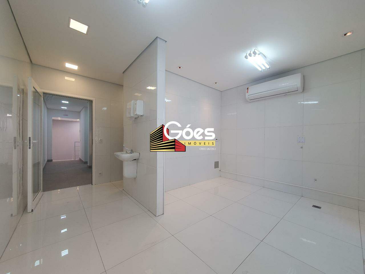 Loja-Salão para alugar, 107m² - Foto 2