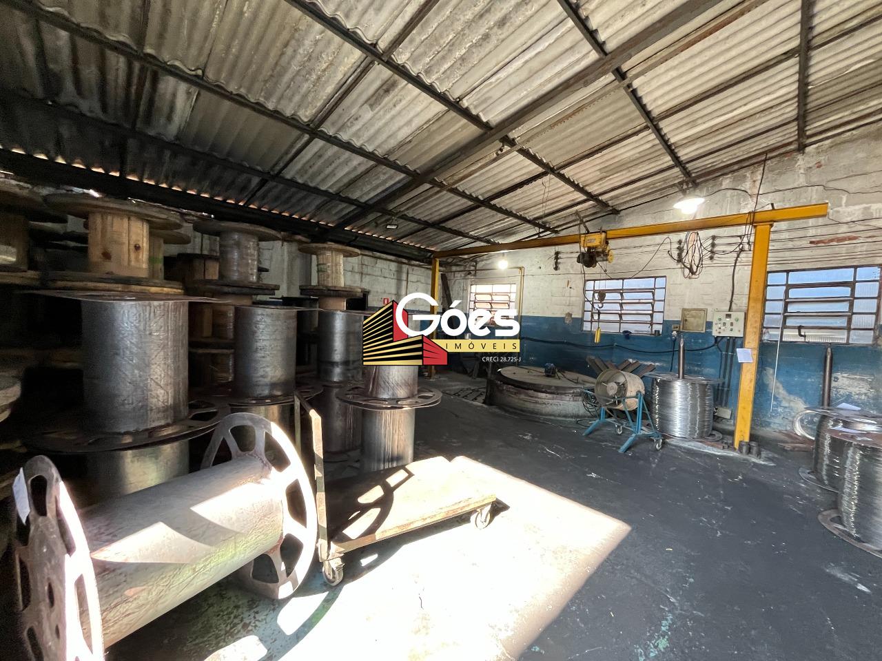 Galpão à venda em Jardim Stella: 