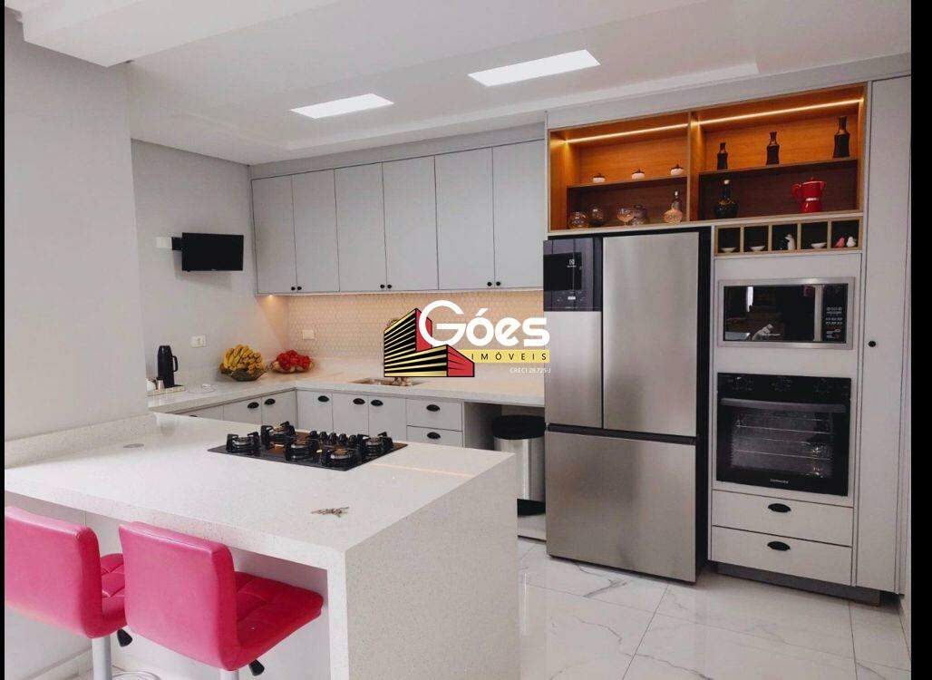 Sobrado à venda com 4 quartos, 334m² - Foto 15