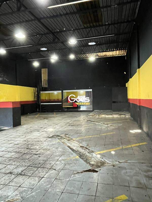 Loja-Salão para alugar, 235m² - Foto 23