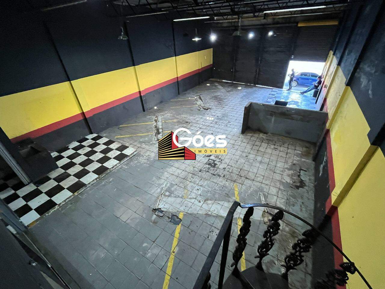 Loja-Salão para alugar, 235m² - Foto 1