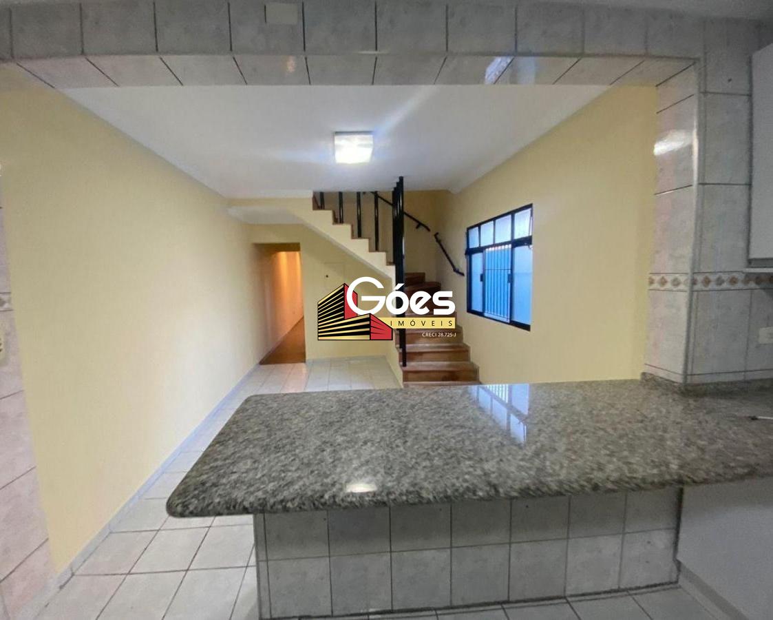 Sobrado à venda em Vila América: 